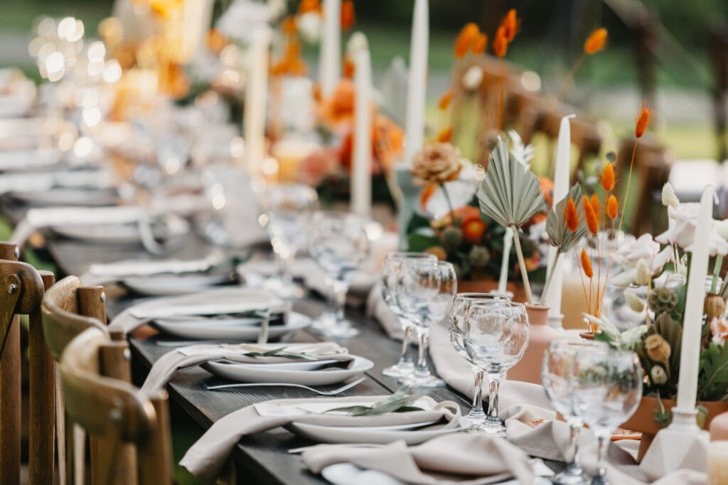 Boho rustic modern guest table design, wedding ceremony outdoor, catering and organization